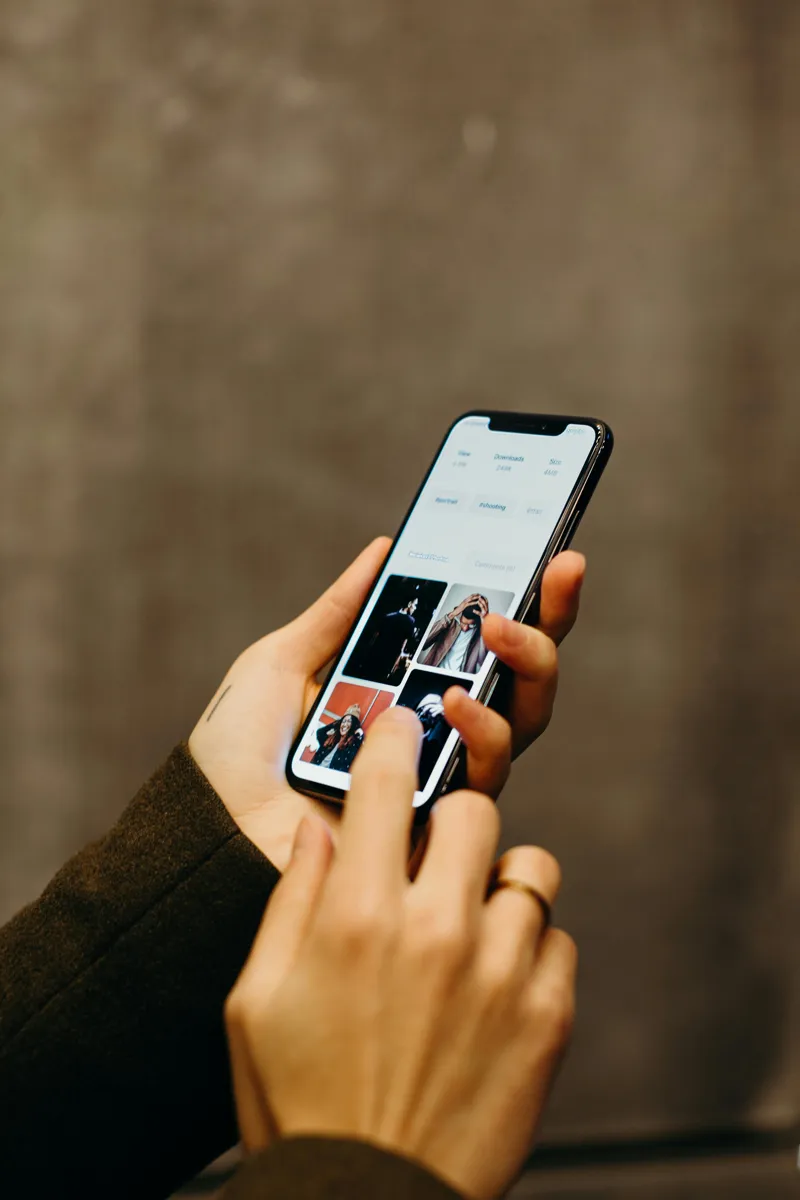 Mobile app showcase